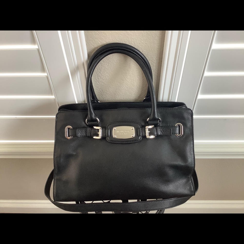 Michael Kors Black Leather handbag